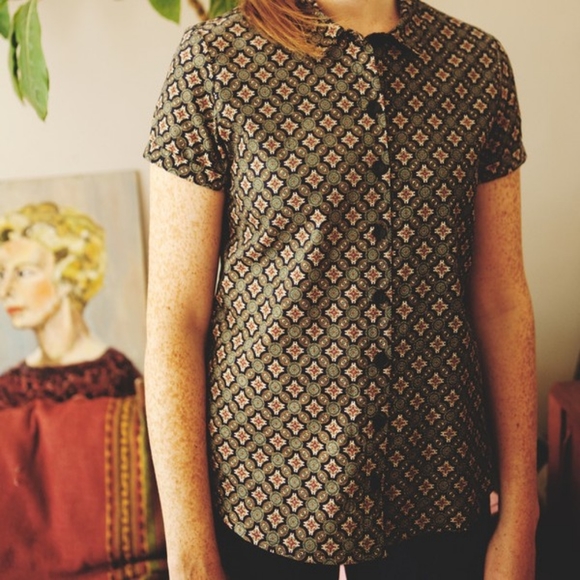 Betina Lou Mila Blouse - Mosaic pattern - Picture 1 of 6